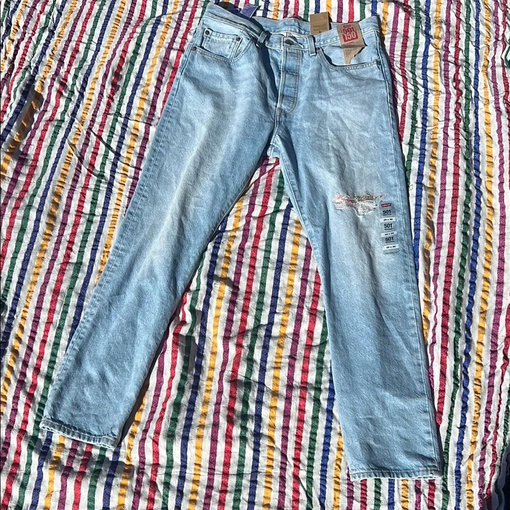 Levi's Light Blue women’s Jeans - Picture 2 of 3